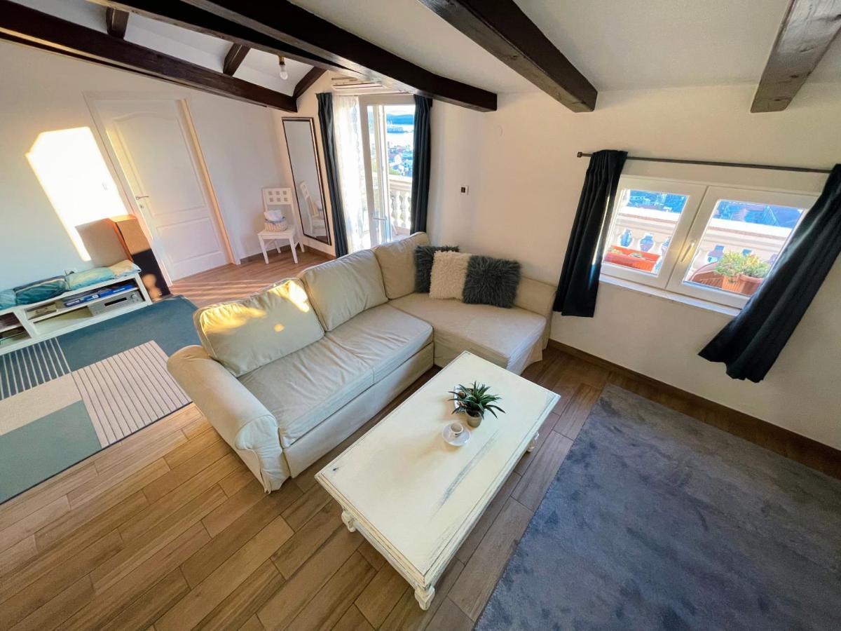 Apartment Barone Sibenik - City View & Free Parking Exterior photo